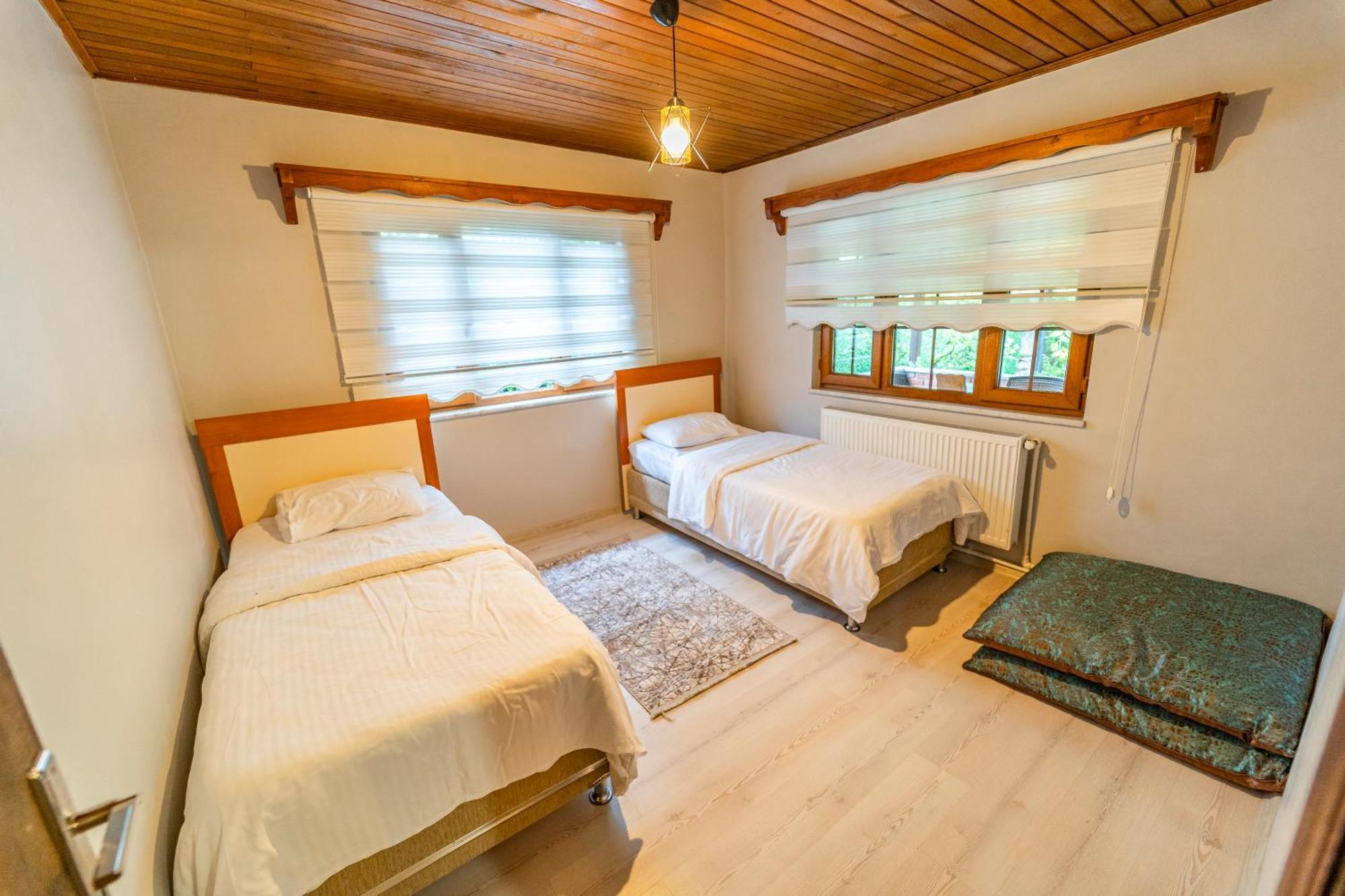 Bed and Breakfast Sapancaminihouse Exterior foto